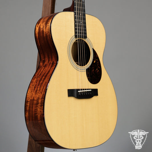 2021 Eastman E10OM - 4.43 LBS