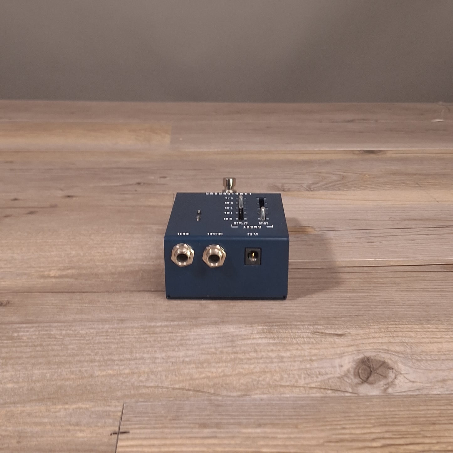 Land Devices / Vongon Onset (USED)