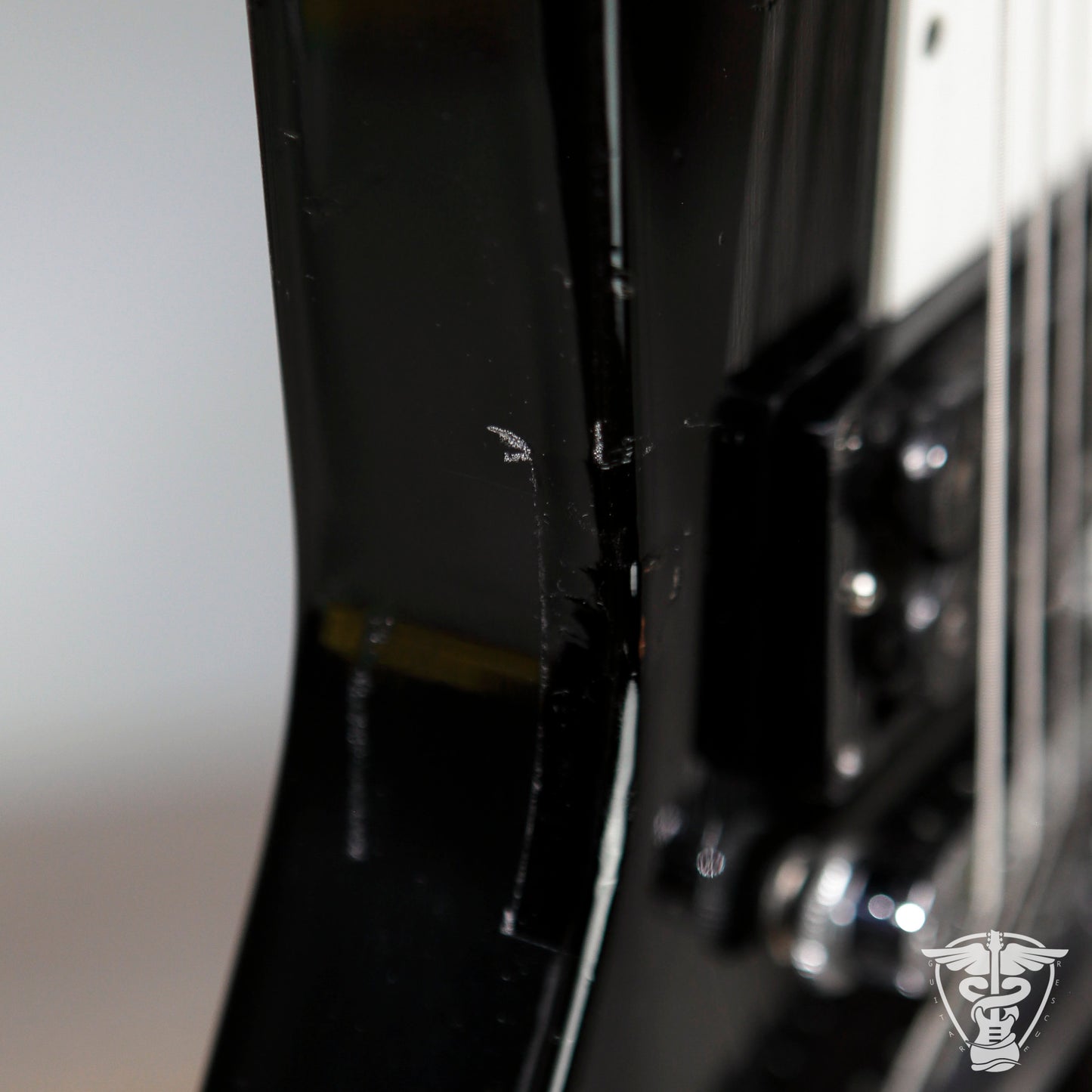 2002 Gibson Explorer - 8.49 LBS