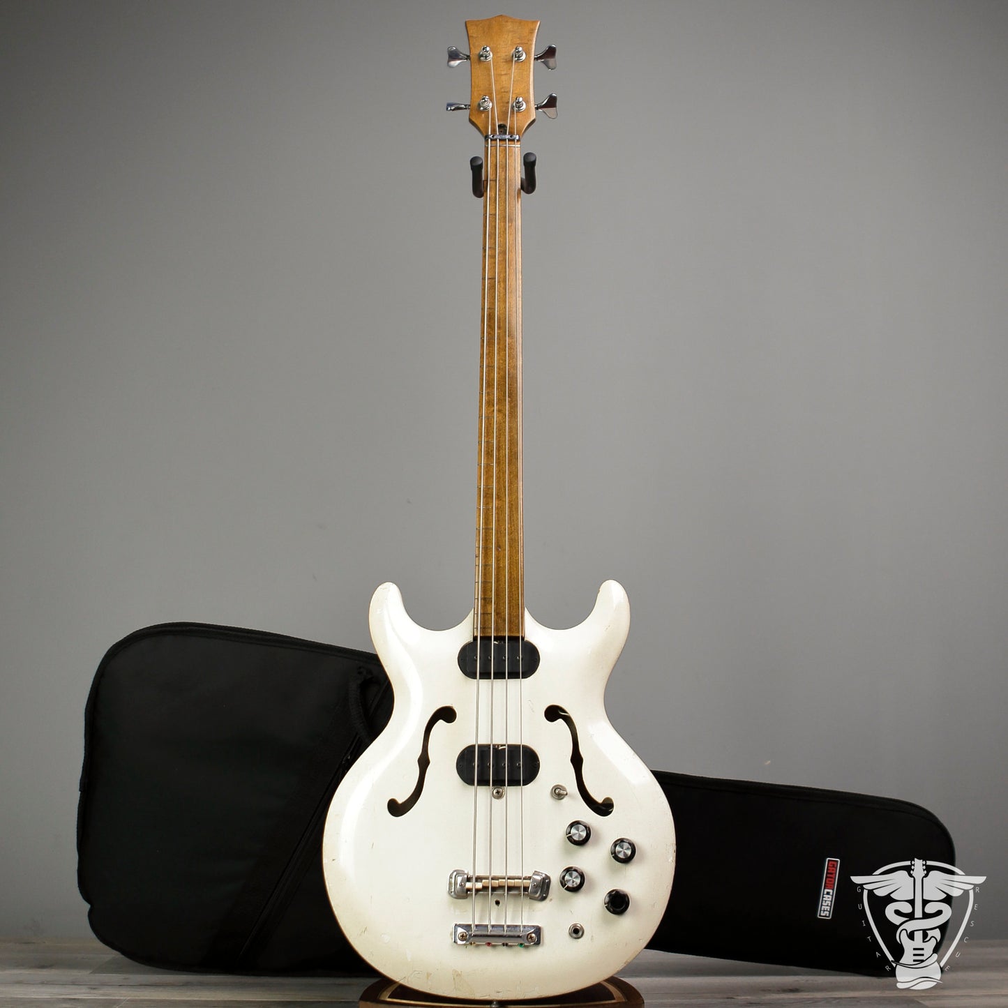 1965 Hohner Bartell Bass - 7.95 LBS