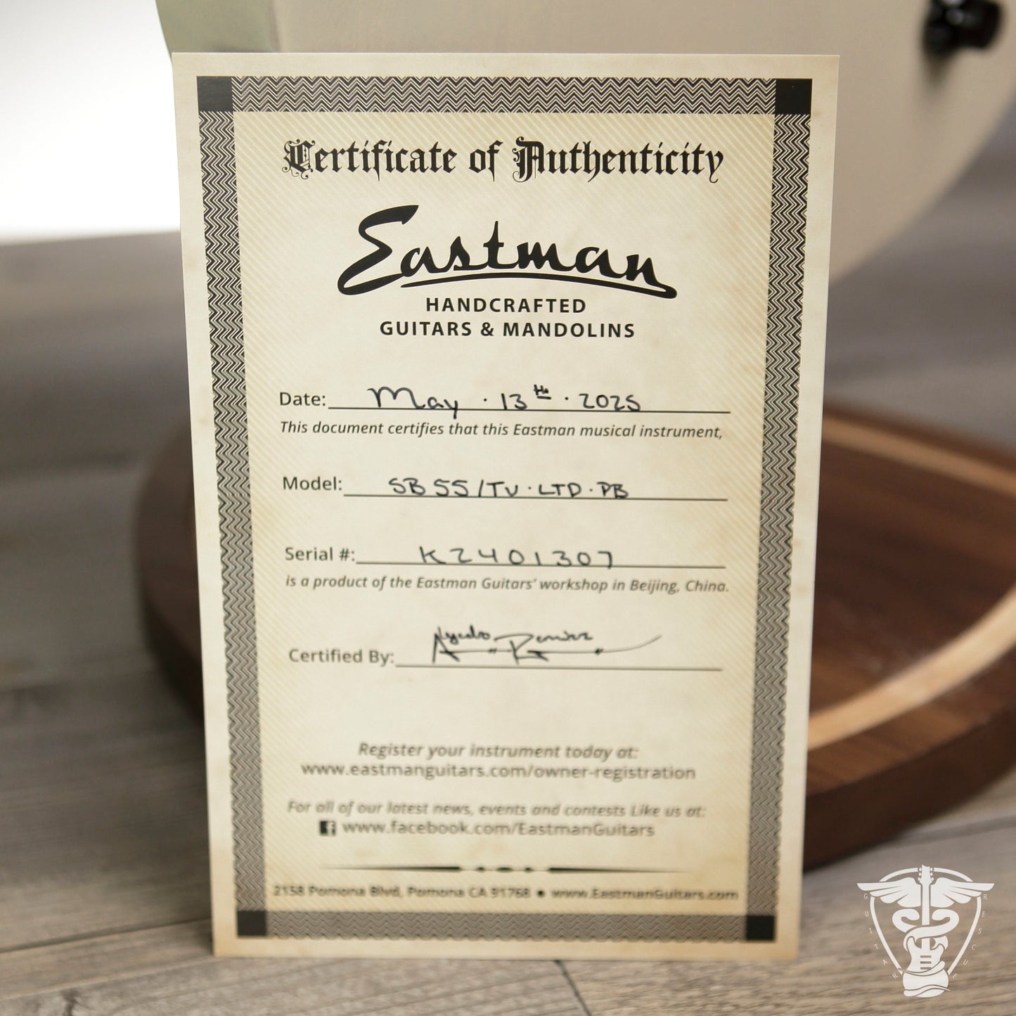 2025 Eastman SB55/TV-LTD Pomona Blonde - 7.62 LBS