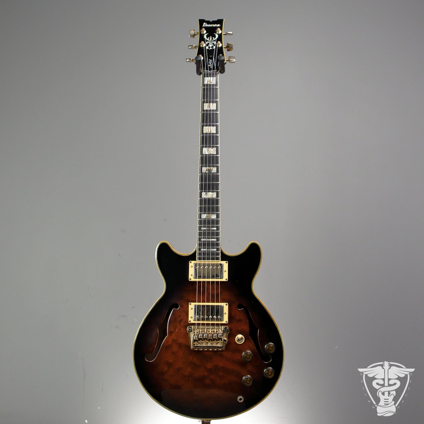 1983 Ibanez Artist Series AM255 1983 - Antique Violin