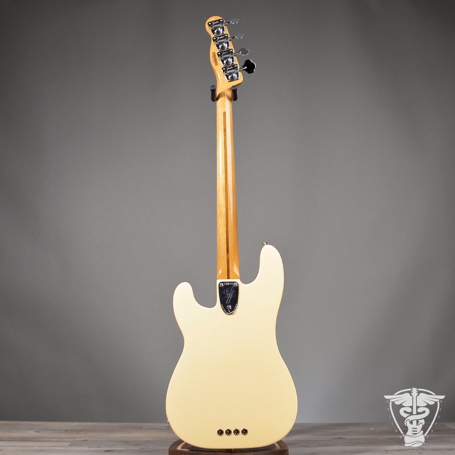 2025 Fender Vintera II 70s Telecaster Bass - 8.7 LBS