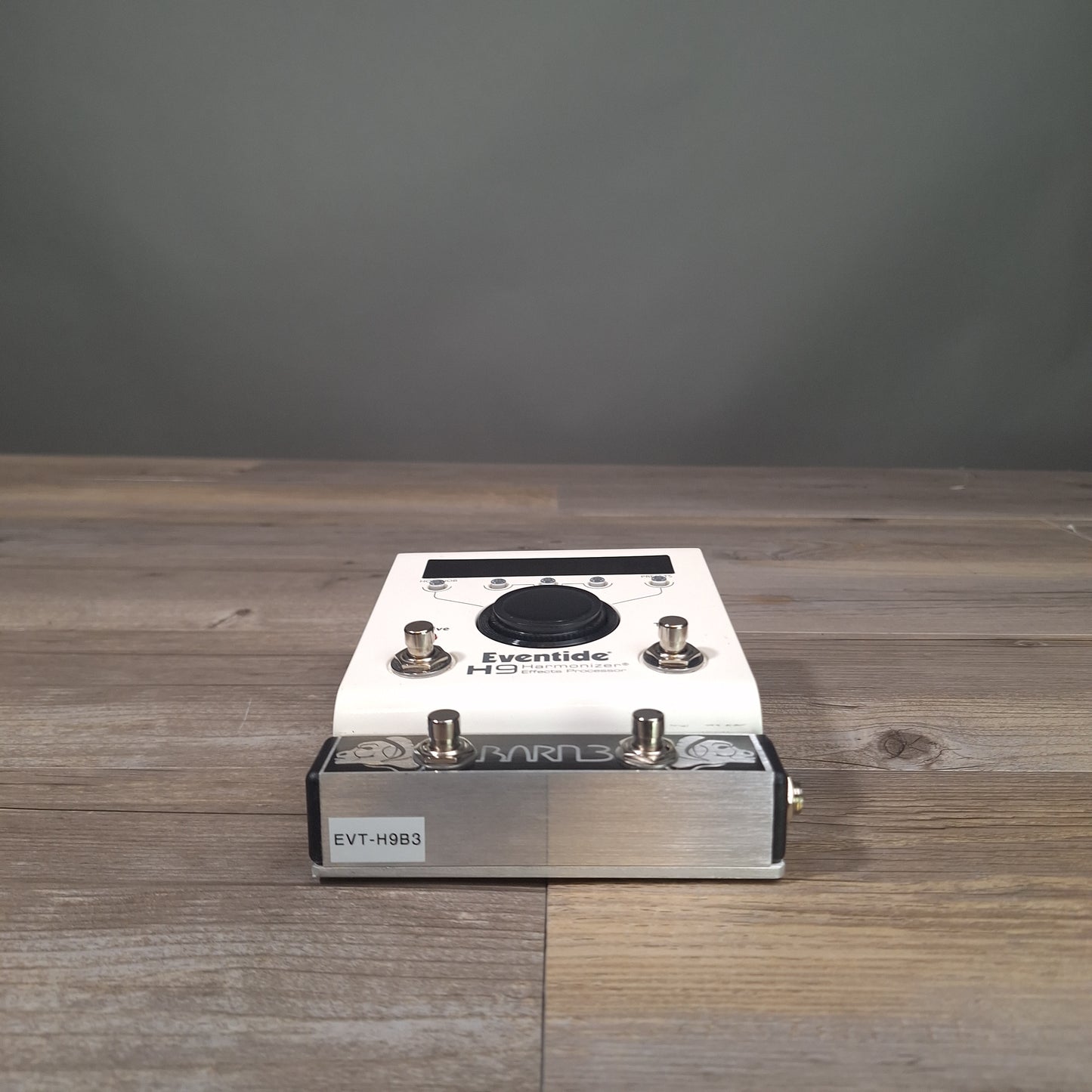Eventide H9 Harmonizer Effects Processor w/ Barn 3 OX two button auxiliary switch (USED)