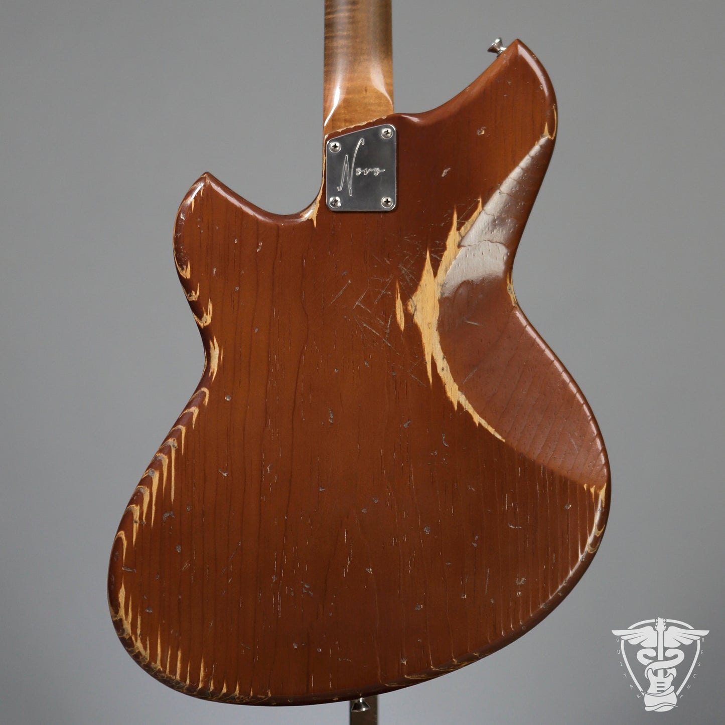 2025 Novo Serus J, Custom - 6.8 LBS