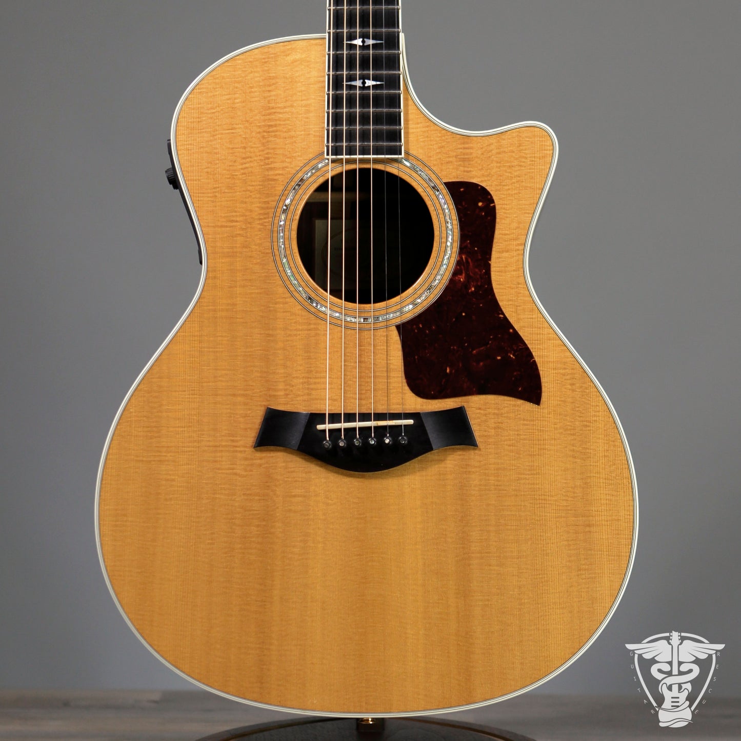 2001 Taylor 814ce LTD - Brazilian Rosewood Back & Sides- 4.97 LBS