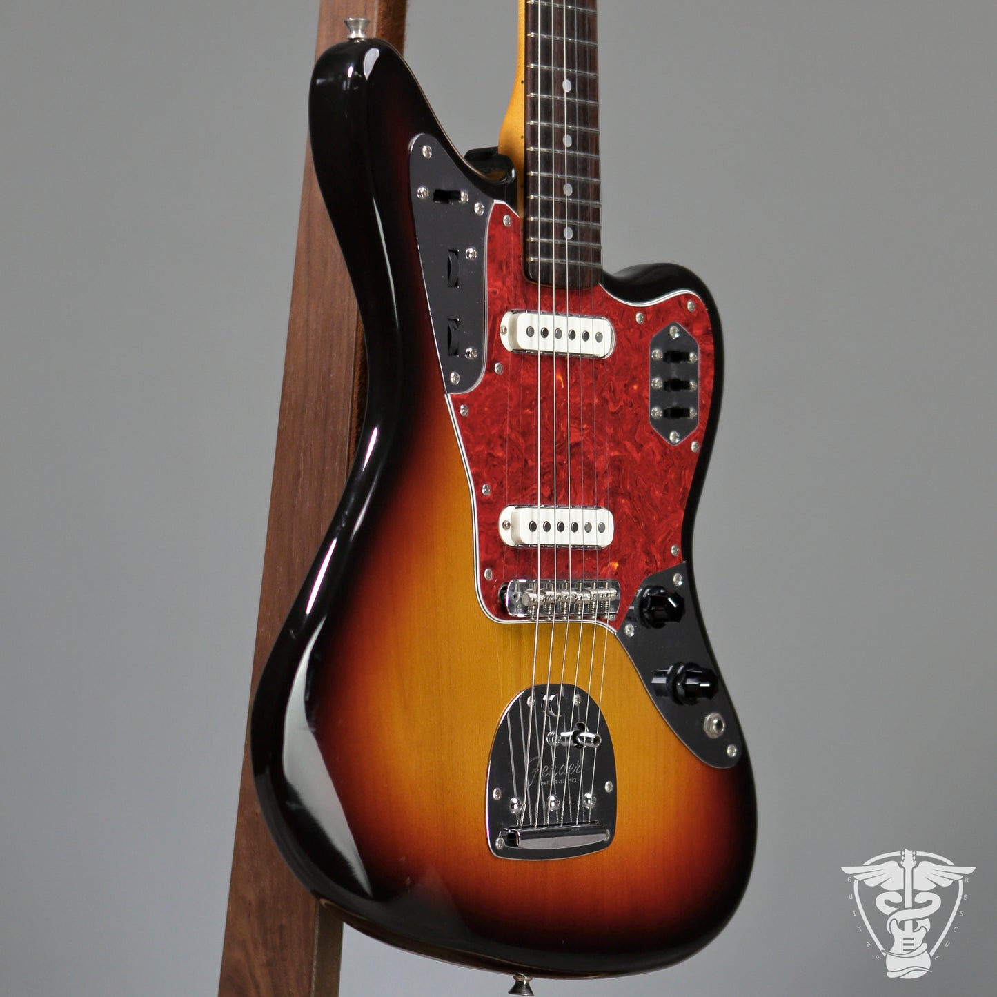 1995 Fender Reissue '62 Jaguar - 8.16 LBS