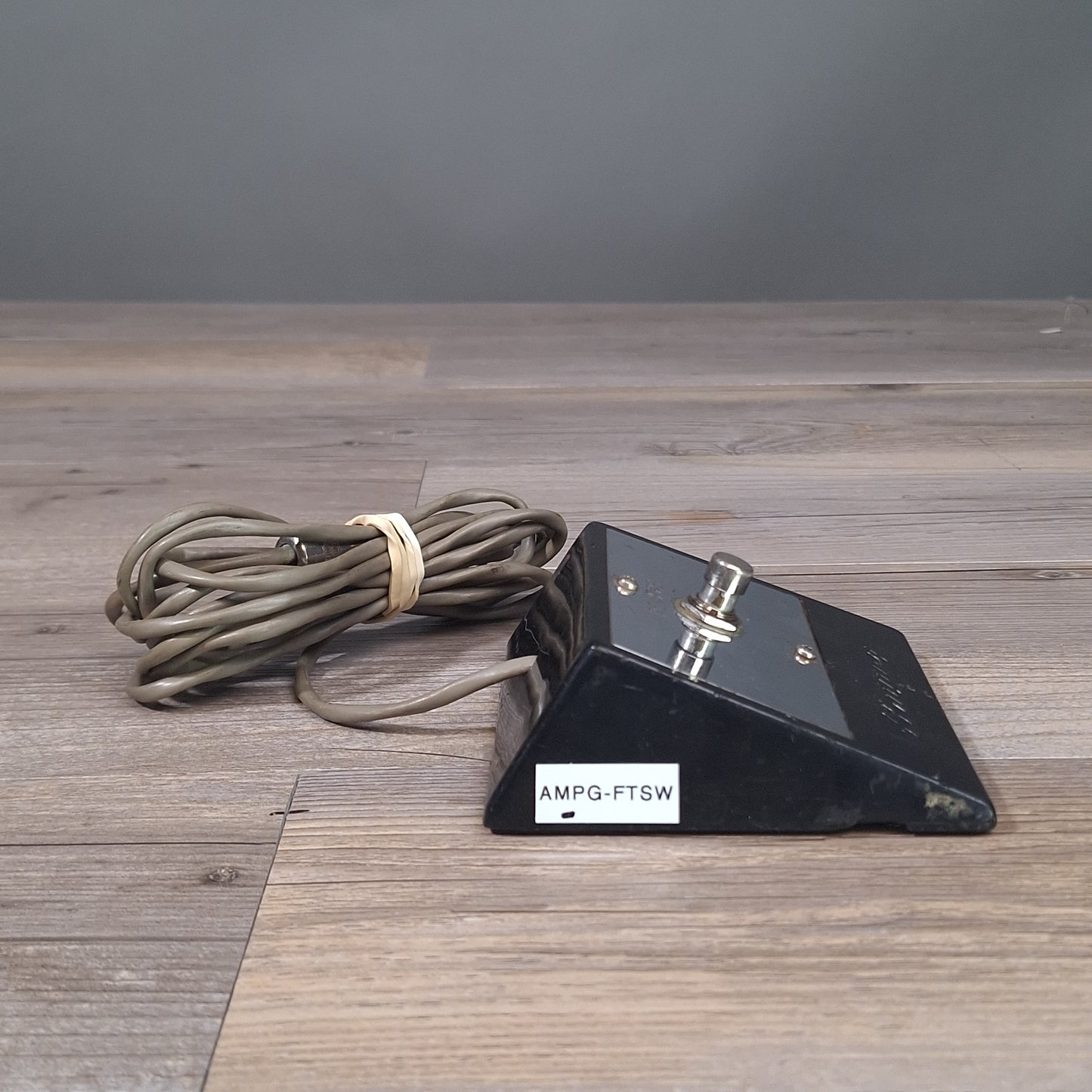 Ampeg Vintage Single Button Reverb Footswitch (USED)