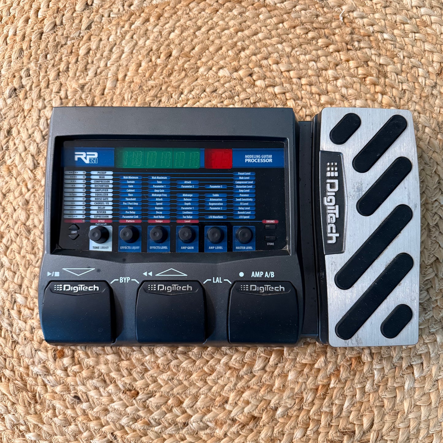 Digitech RP350 (USED)