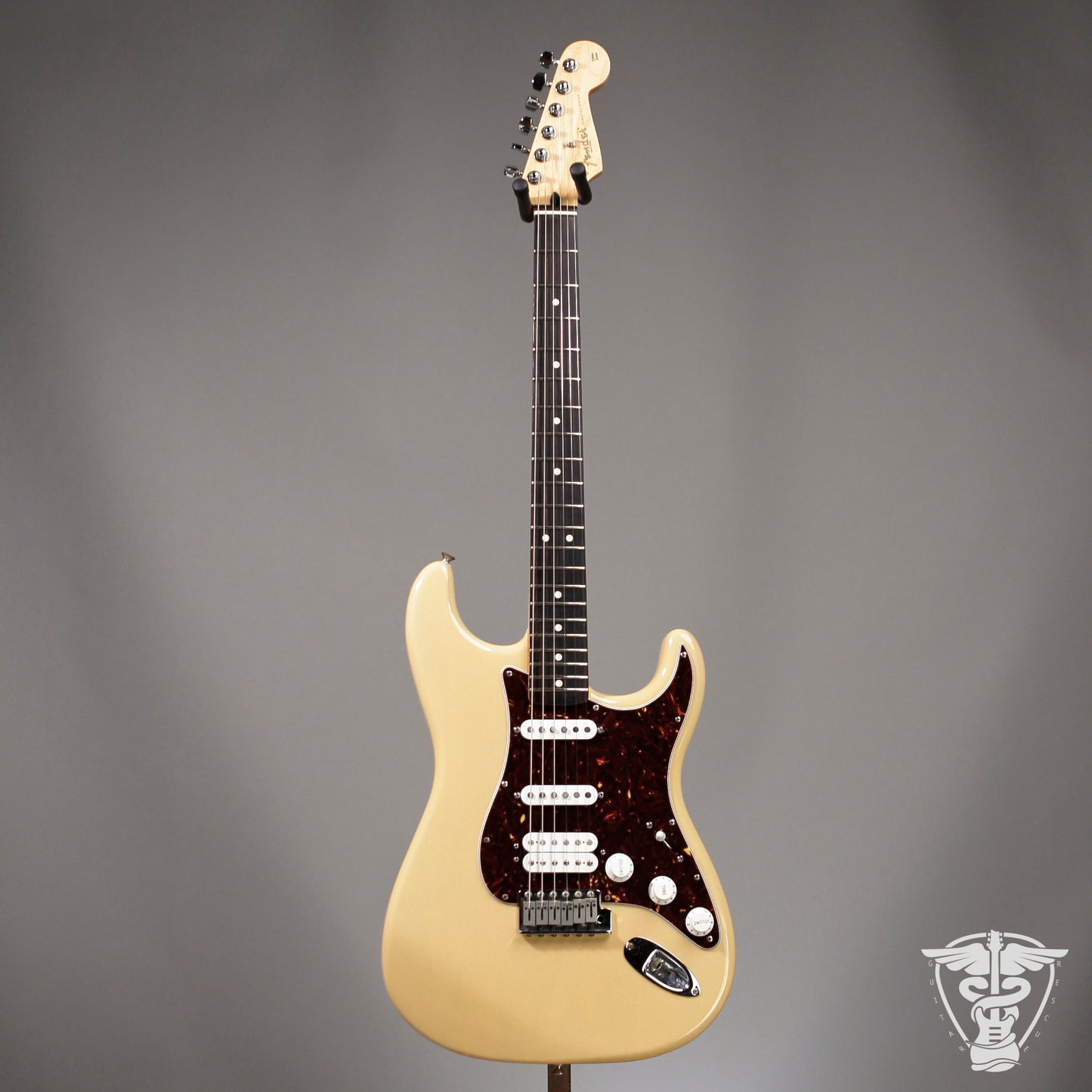 2006 Fender Deluxe Power Stratocaster - 8.2 LBS