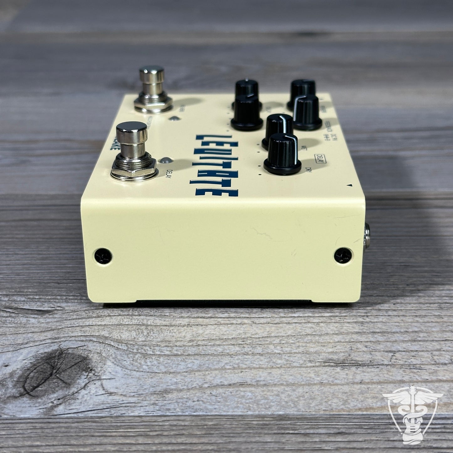 Sonicake Levitate (USED)