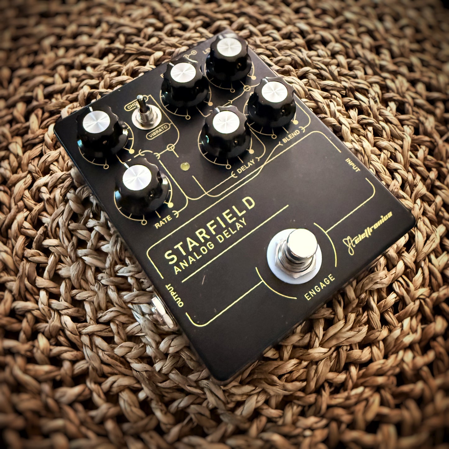 FTelettronica Starfield Analog Delay (New - Open Box)