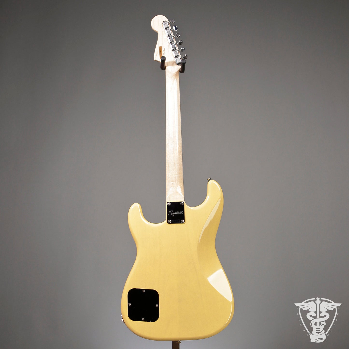 Squier Paranormal Stratosonic - 6.44 LBS