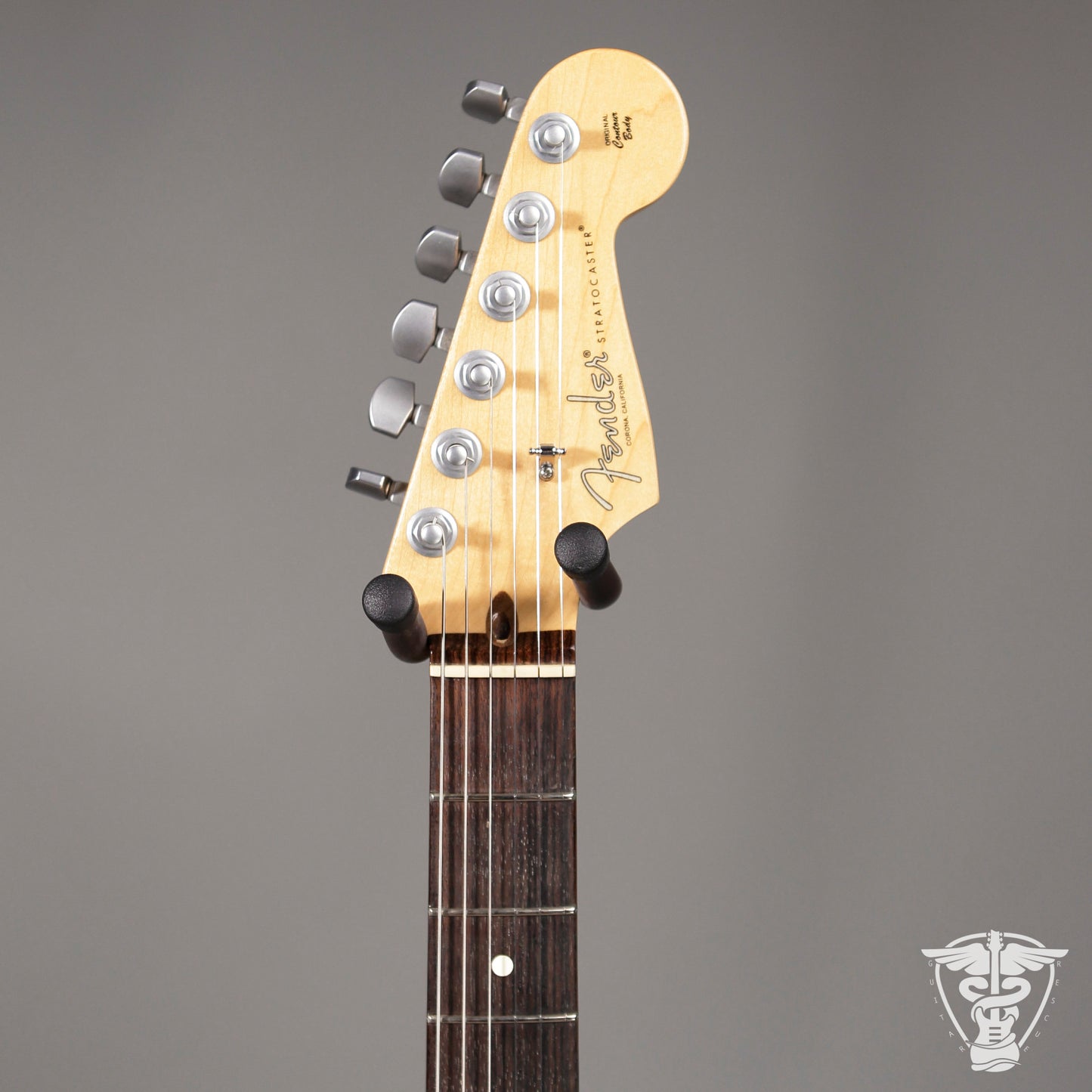 Fender American Professional Stratocaster, 2020 (Candy Apple Red Metallic)Fender American Professional Stratocaster, 2020 (Candy Apple Red Metallic)