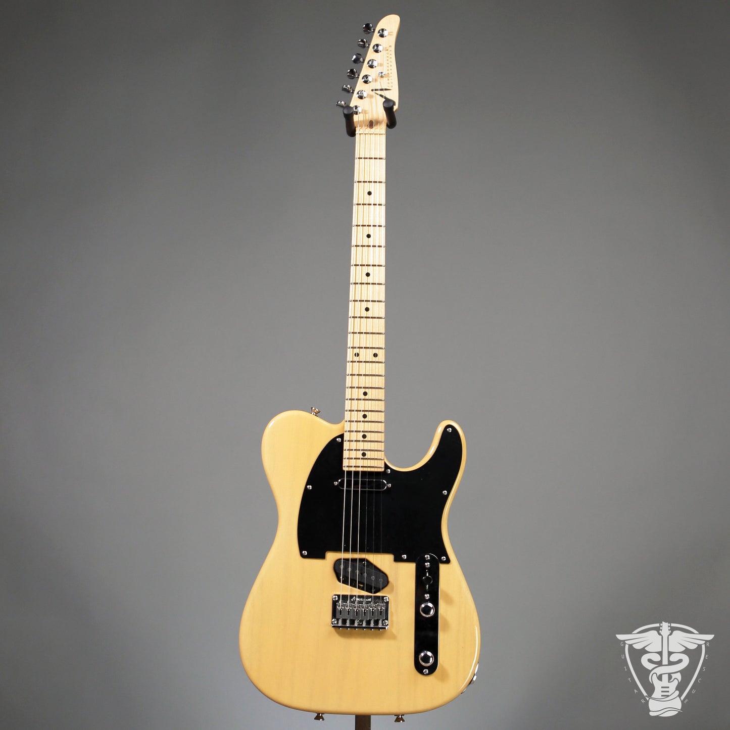 2001 Tom Anderson Guitarworks T Classic - 5.9 LBS