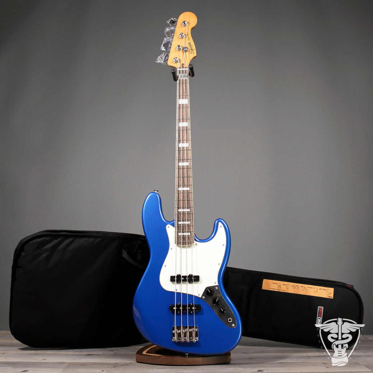 2025 Squier FSR Classic Vibe Late 60s Jazz Bass - 8.72 LBS