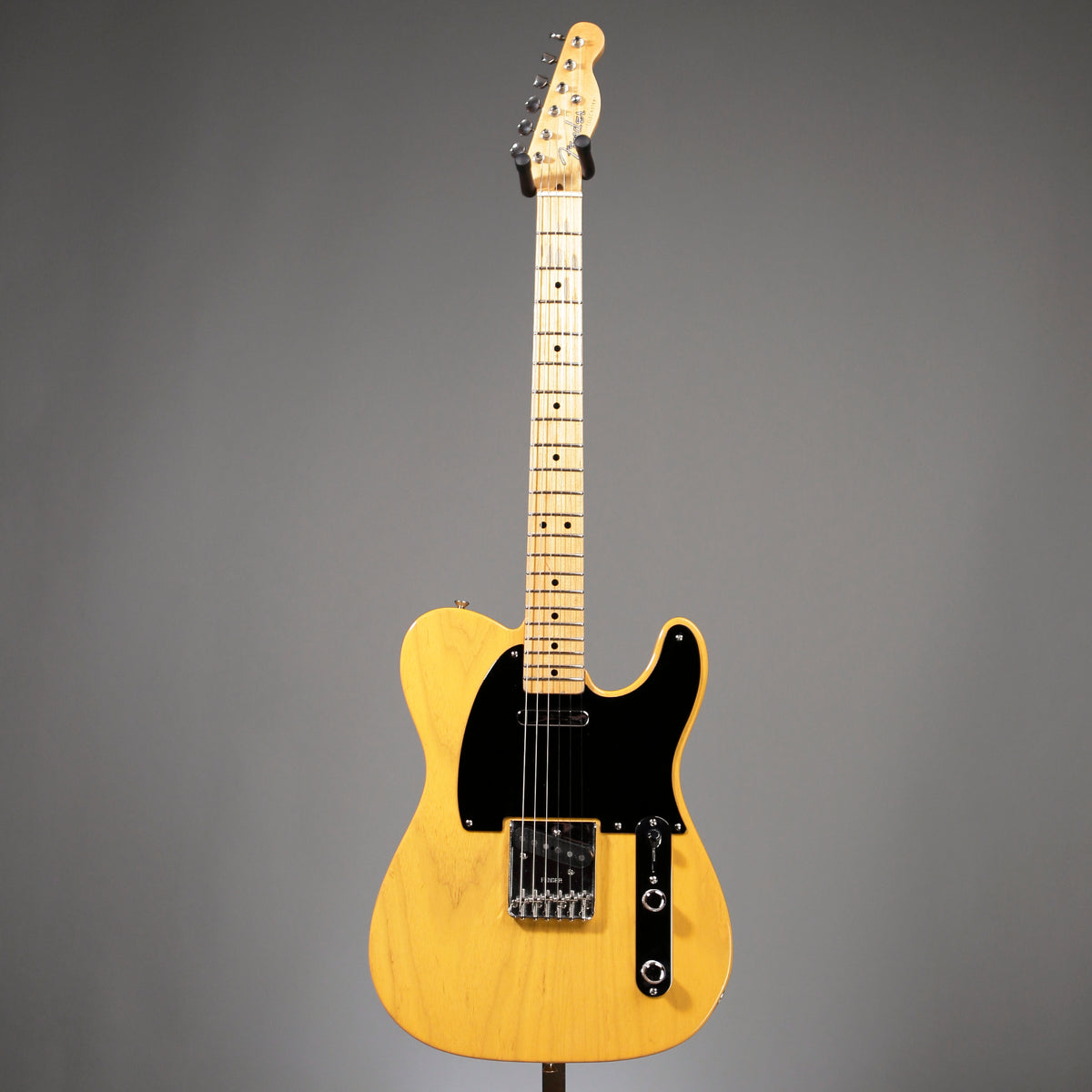 2006 Fender '52 AVRI Telecaster - 6.76 LBS