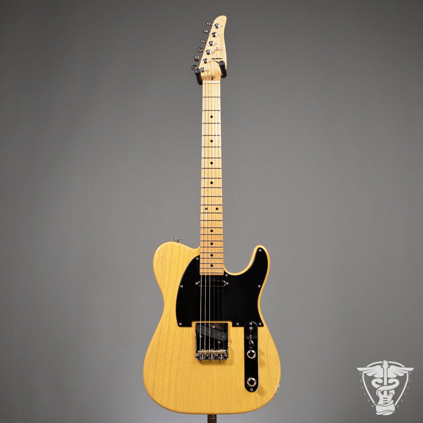 2023 Tom Anderson Guitarworks T Icon (Translucent Butterscotch)