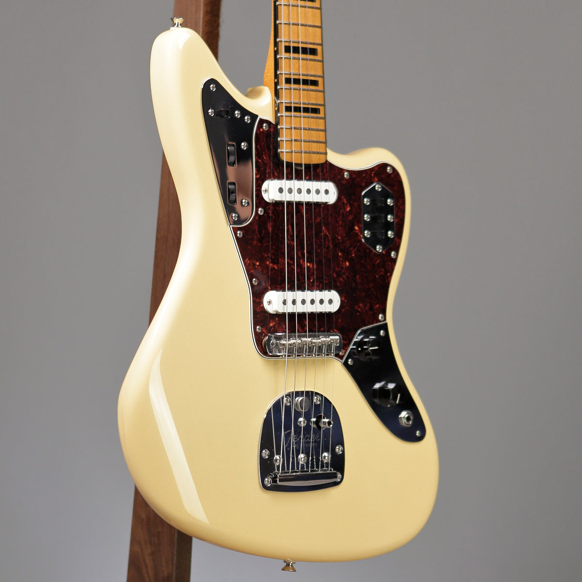 2024 Fender Vintera II 70s Jaguar - 8.91 LBS