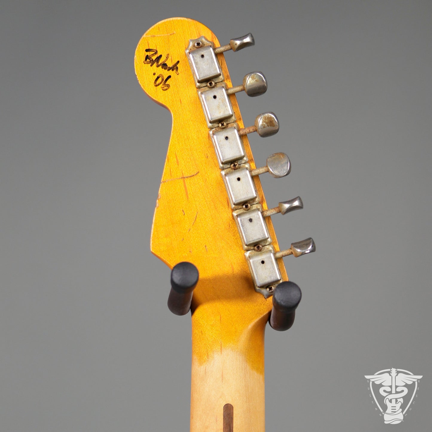 2006 Nashguitars S-57/HT - 6.28 LBS