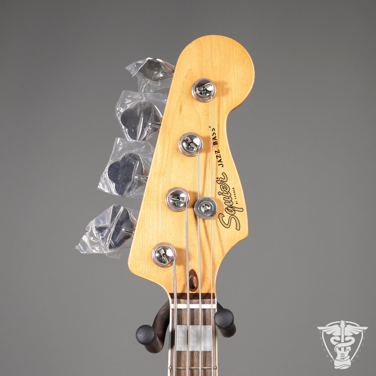 2025 Squier FSR Classic Vibe Late 60s Jazz Bass - 8.72 LBS