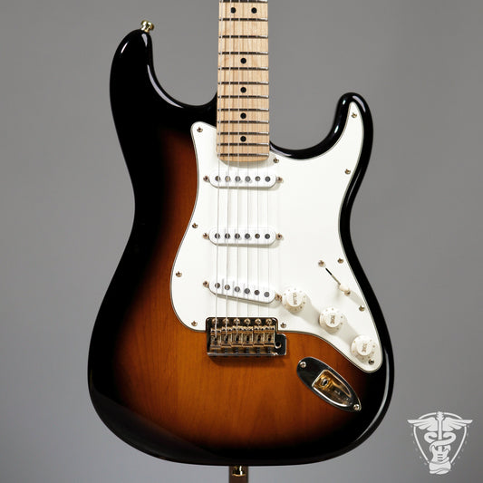 2018 Fender American Special Stratocaster - 7.8 LBS