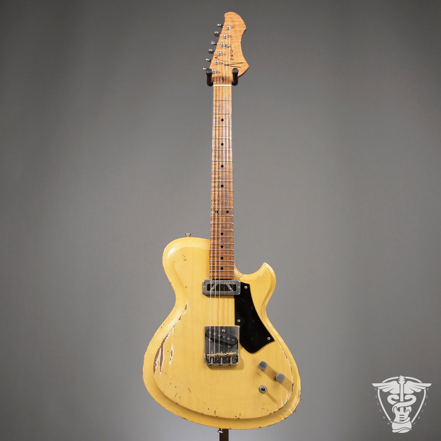 2026 Novo Novo Solus F2, Custom  - Butterscotch Blonde
