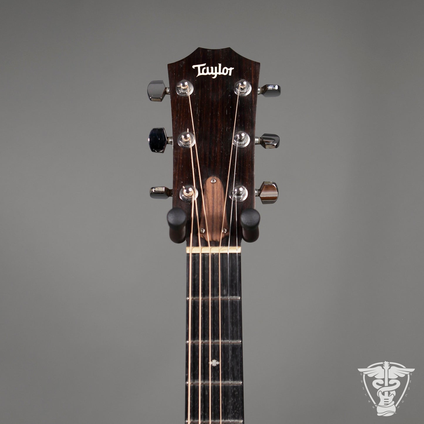 2014 Taylor 214ce DLX - 5.06 LBS
