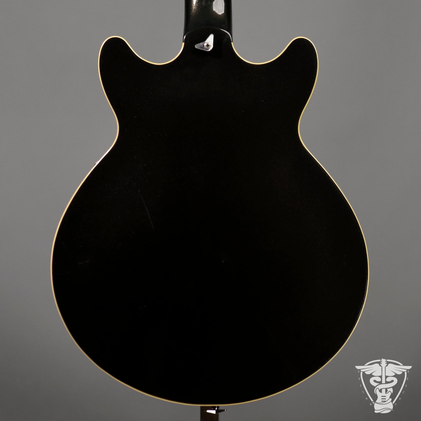 Ibanez AM100 Artist