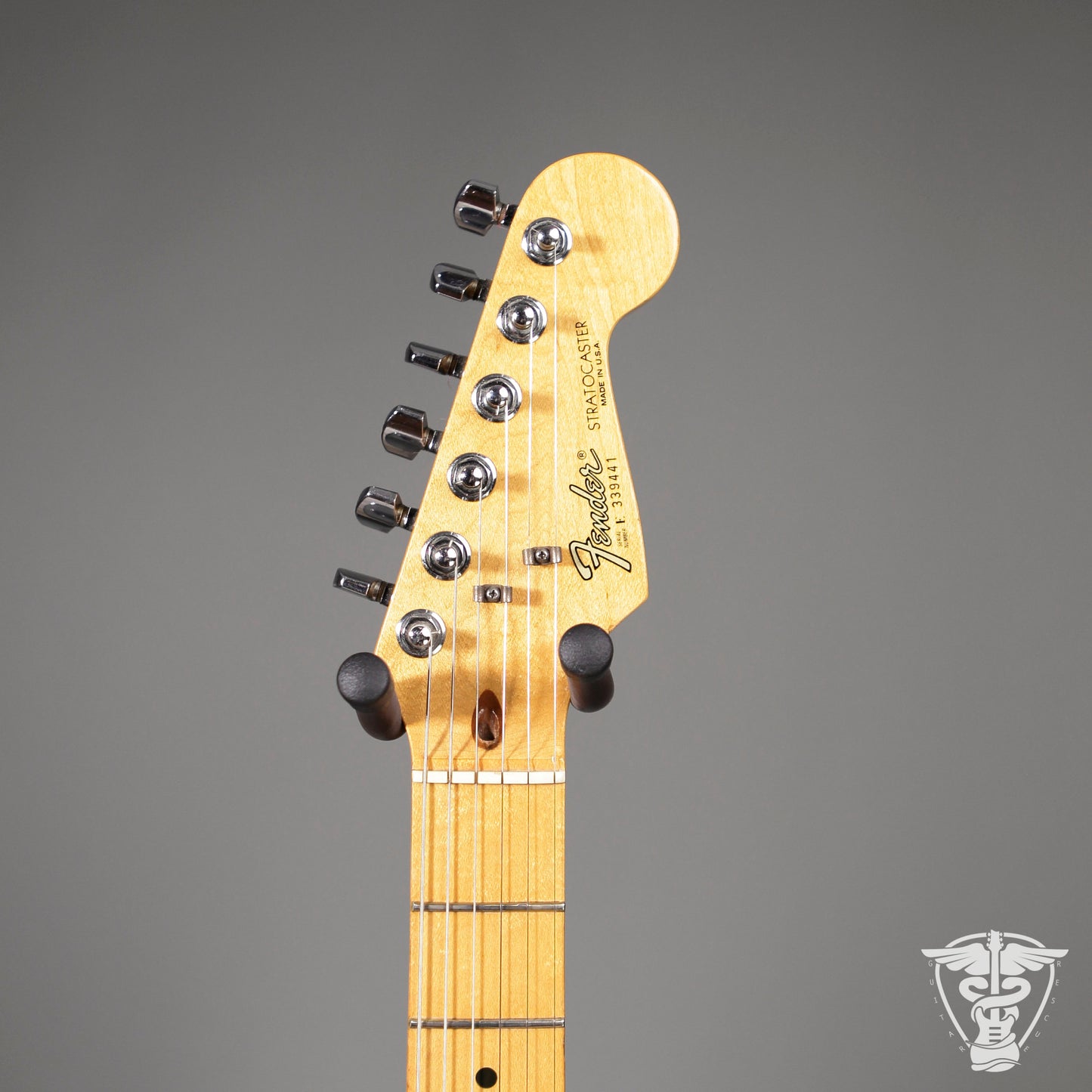 1983-1984 Fender Standard Stratocaster (2-Knob) - 7.68 LBS