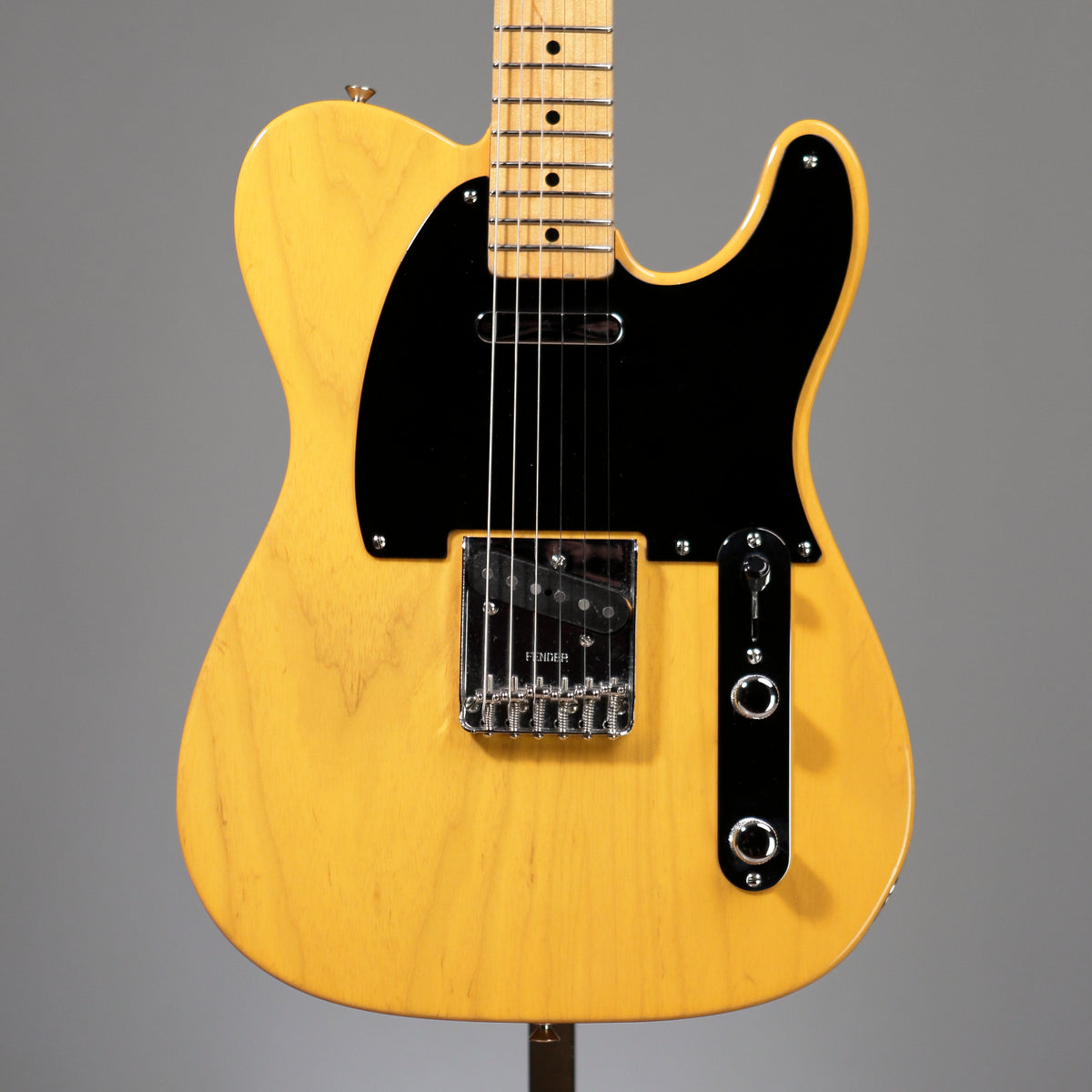 2006 Fender '52 AVRI Telecaster - 6.76 LBS