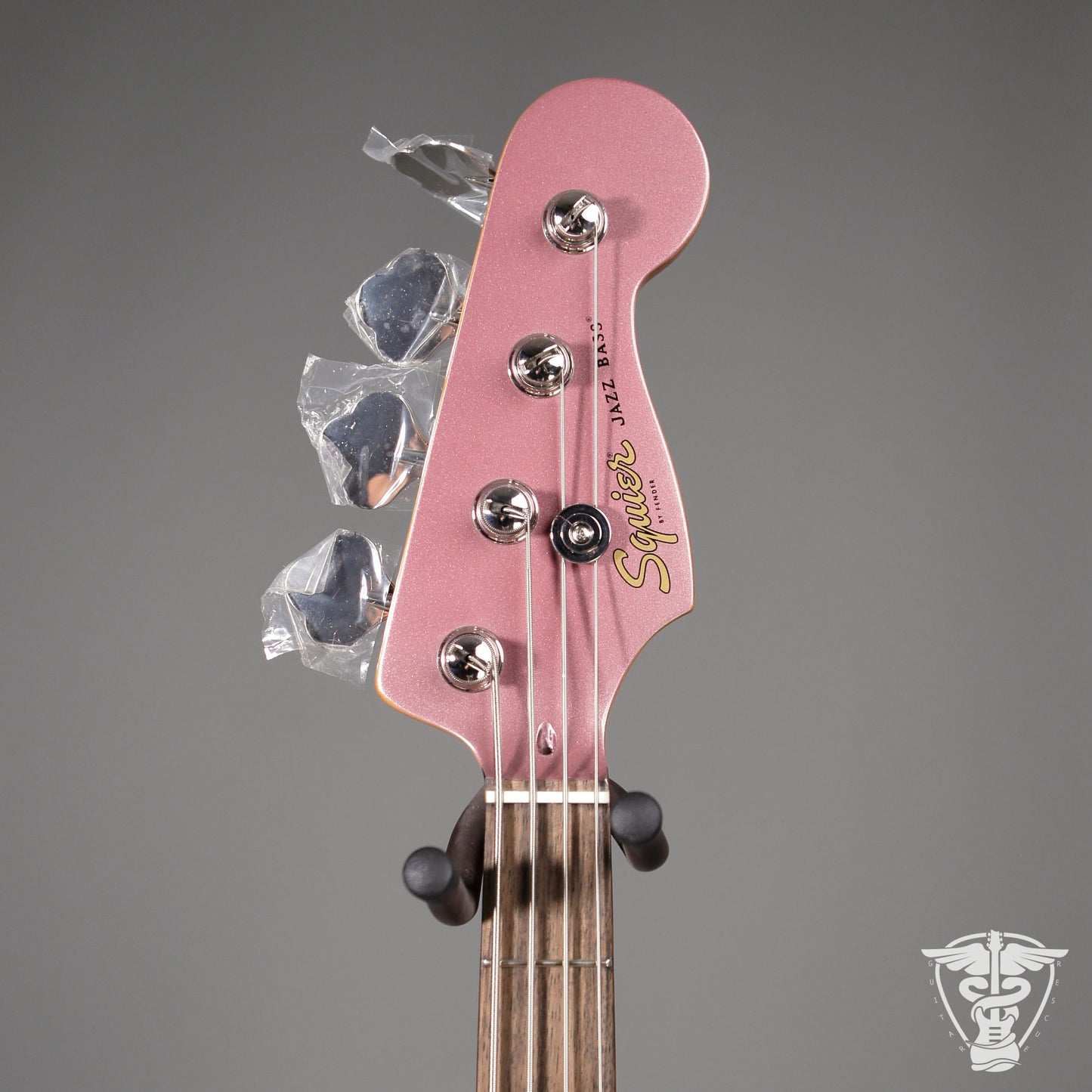 Squier Jazz Bass - Burgundy Mist