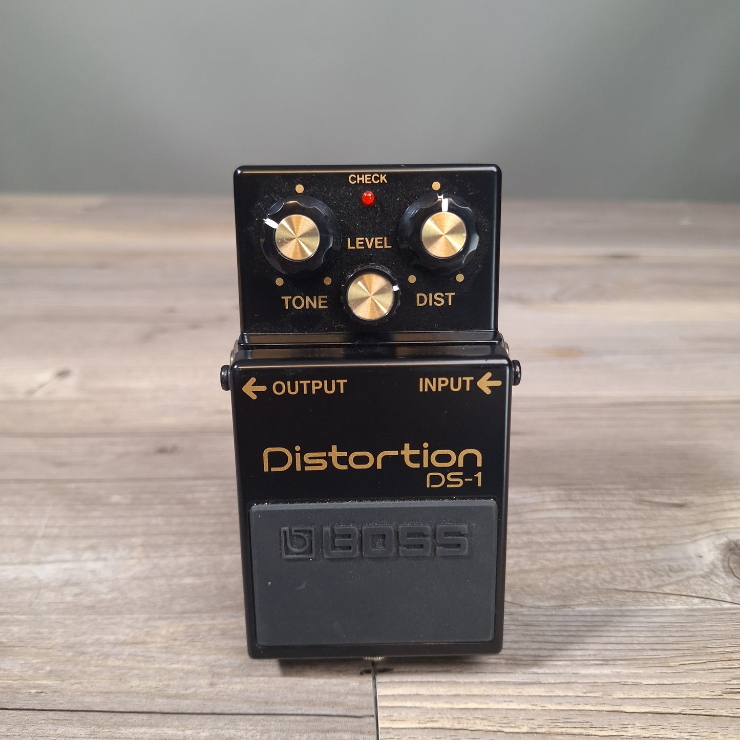 Boss DS-1 Distortion (25th Anniversary) (USED)