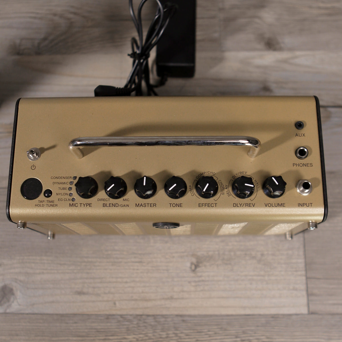 Yamaha SLG200N Silent Nylon W/Yamaha Amp - 4.42 LBS