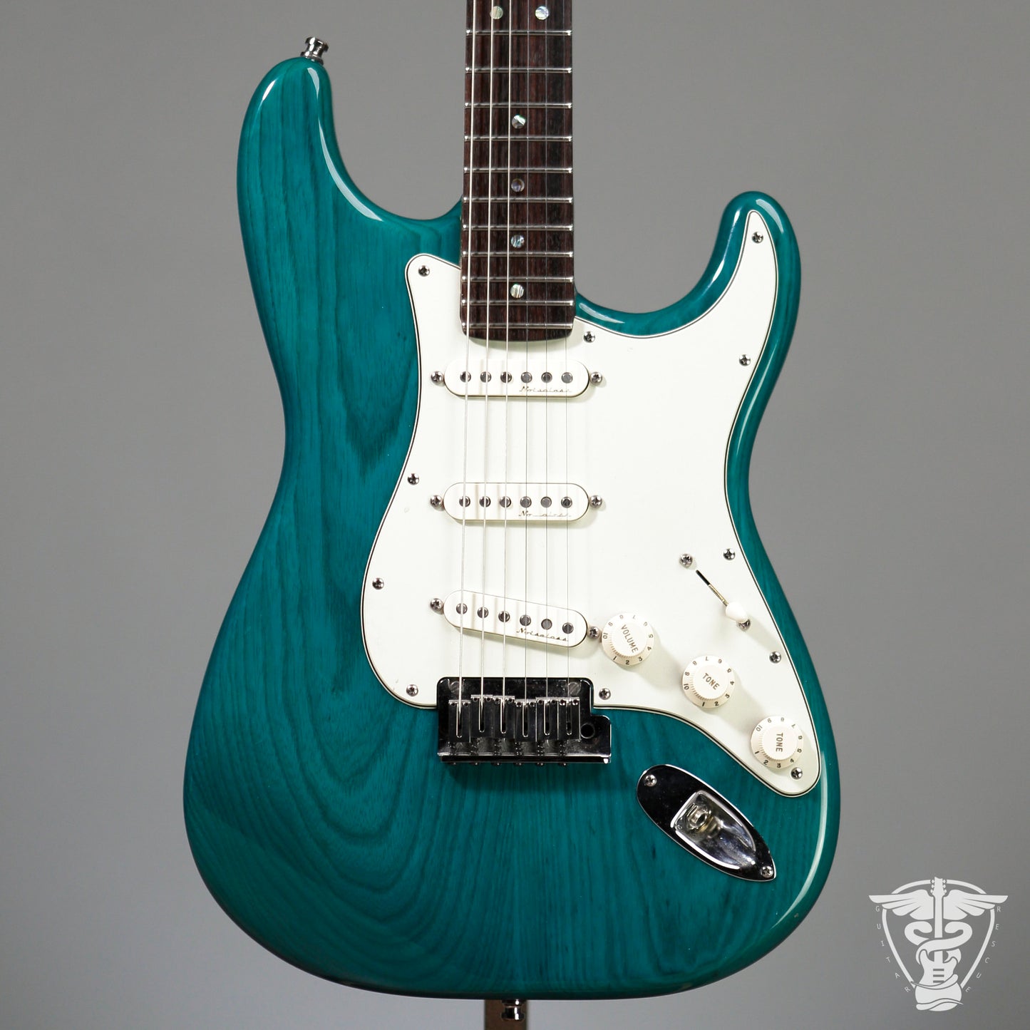 Fender American Deluxe Stratocaster - 8.66 LBS