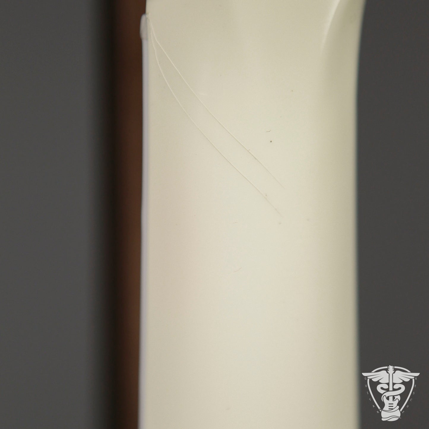 2024 Gibson Flying V 70s Demo - 7.37 LBS