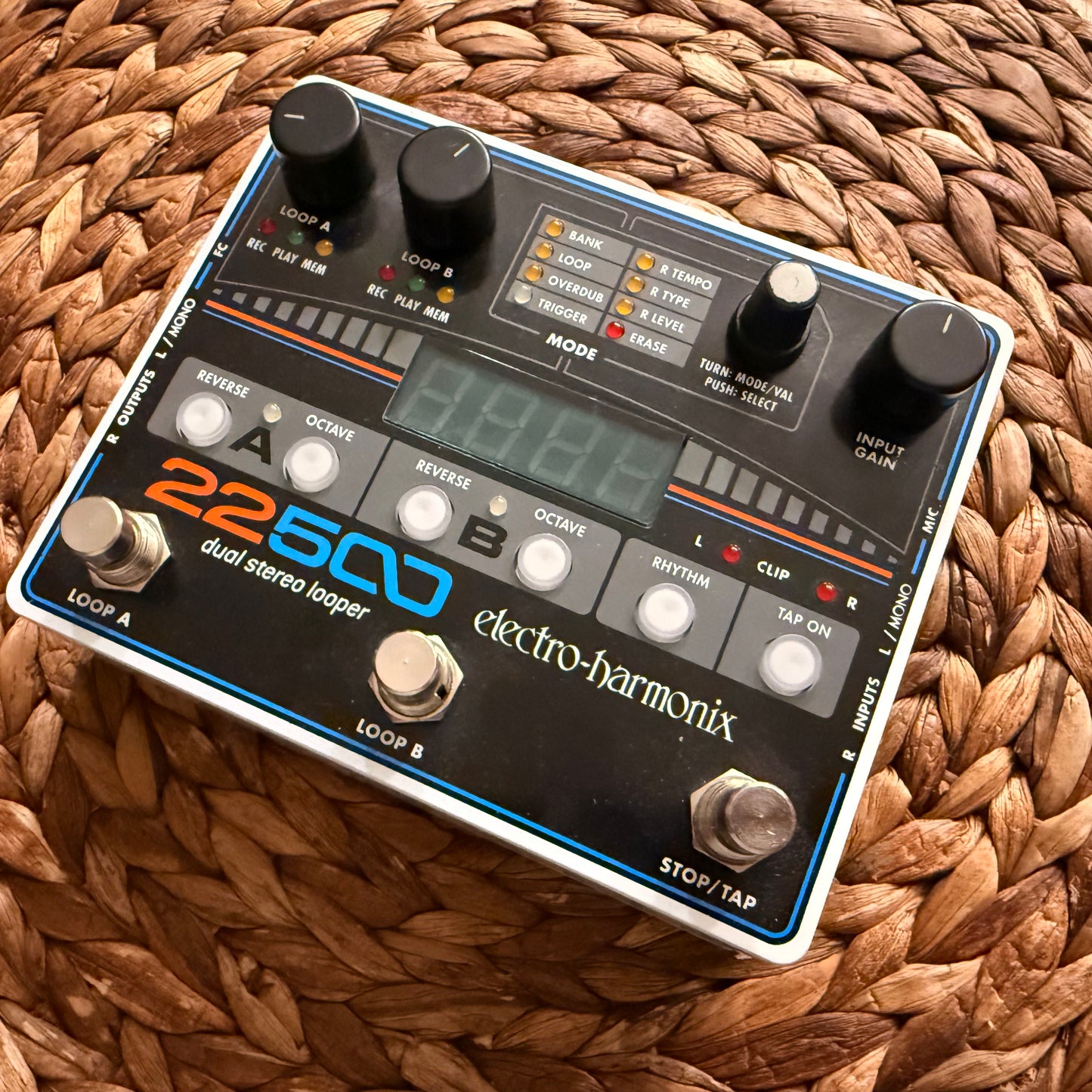Electro-Harmonix 22500 Dual Stereo Looper (USED)