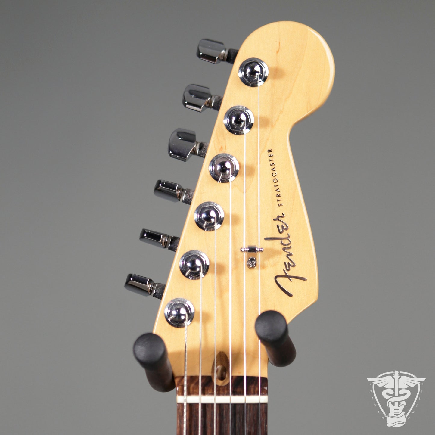 Fender American Deluxe Stratocaster - 8.66 LBS