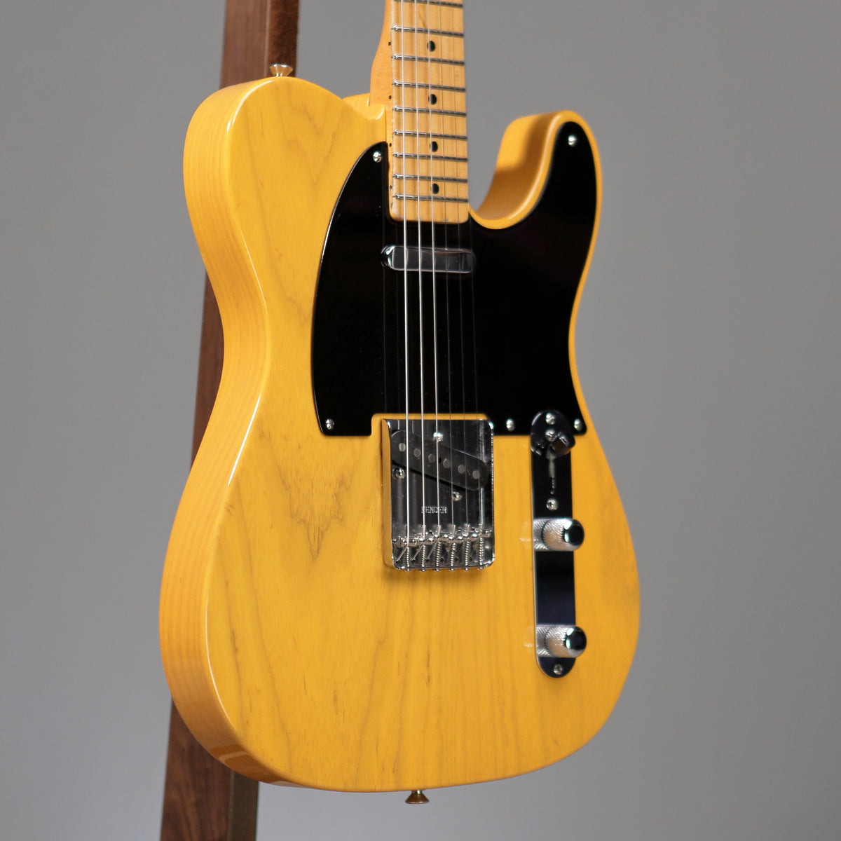 2006 Fender '52 AVRI Telecaster - 6.76 LBS
