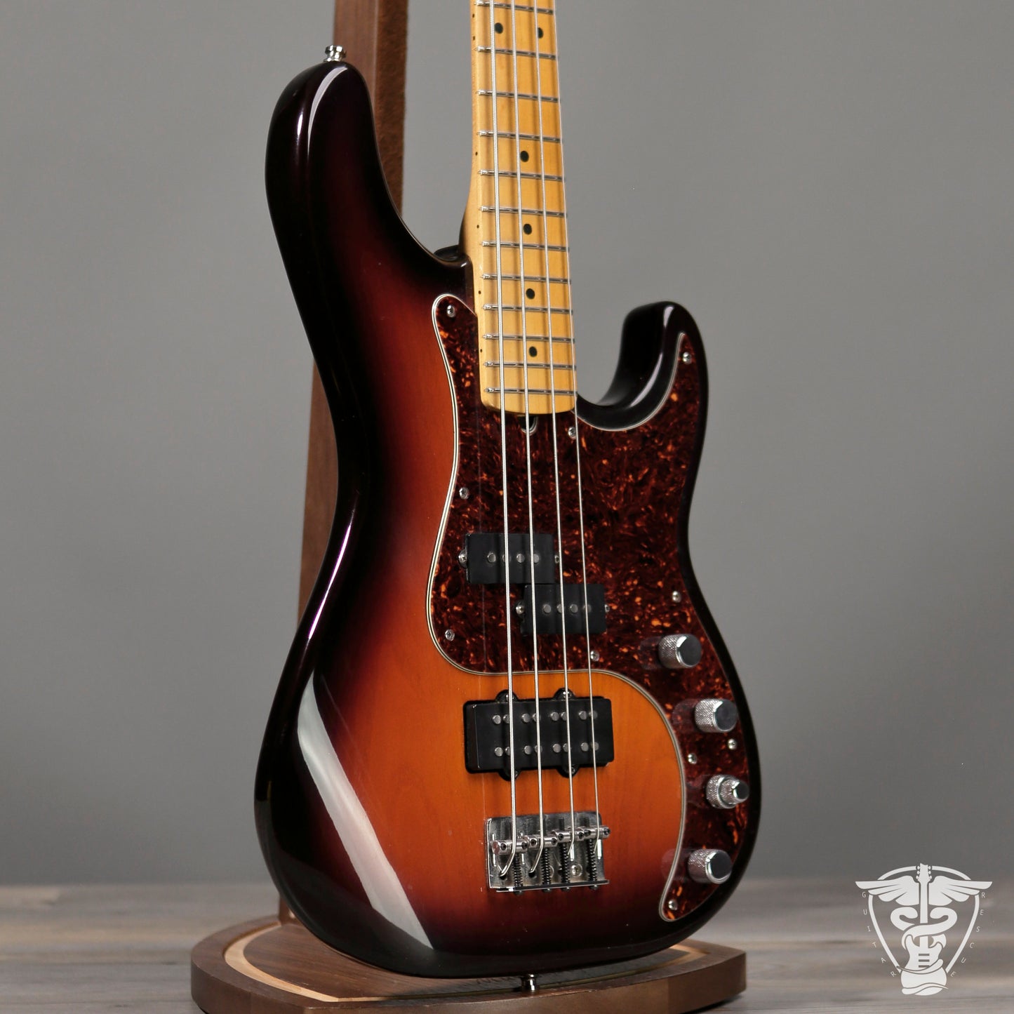 1996 Fender American Deluxe Precision Bass - 9.51 LBS