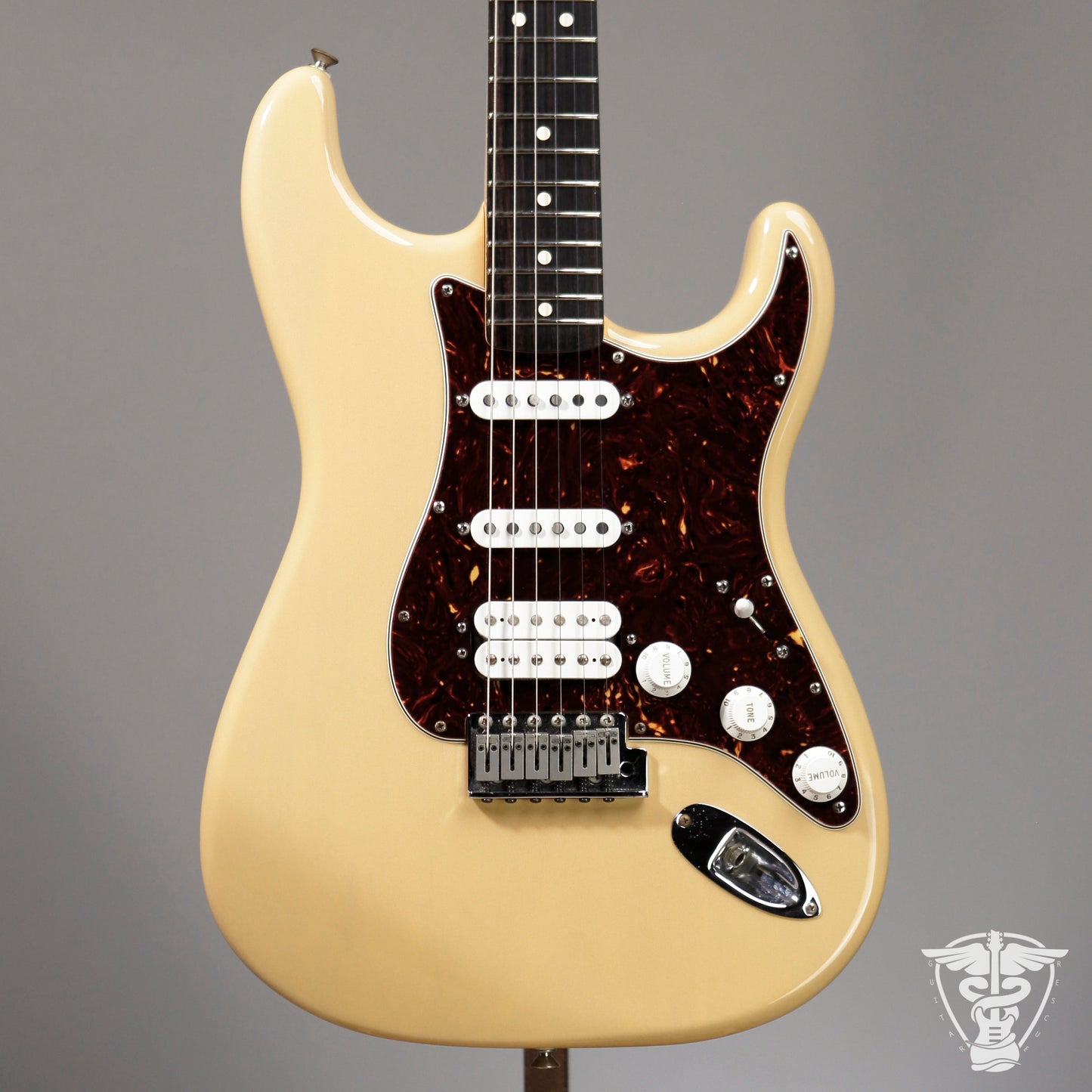 2006 Fender Deluxe Power Stratocaster - 8.2 LBS