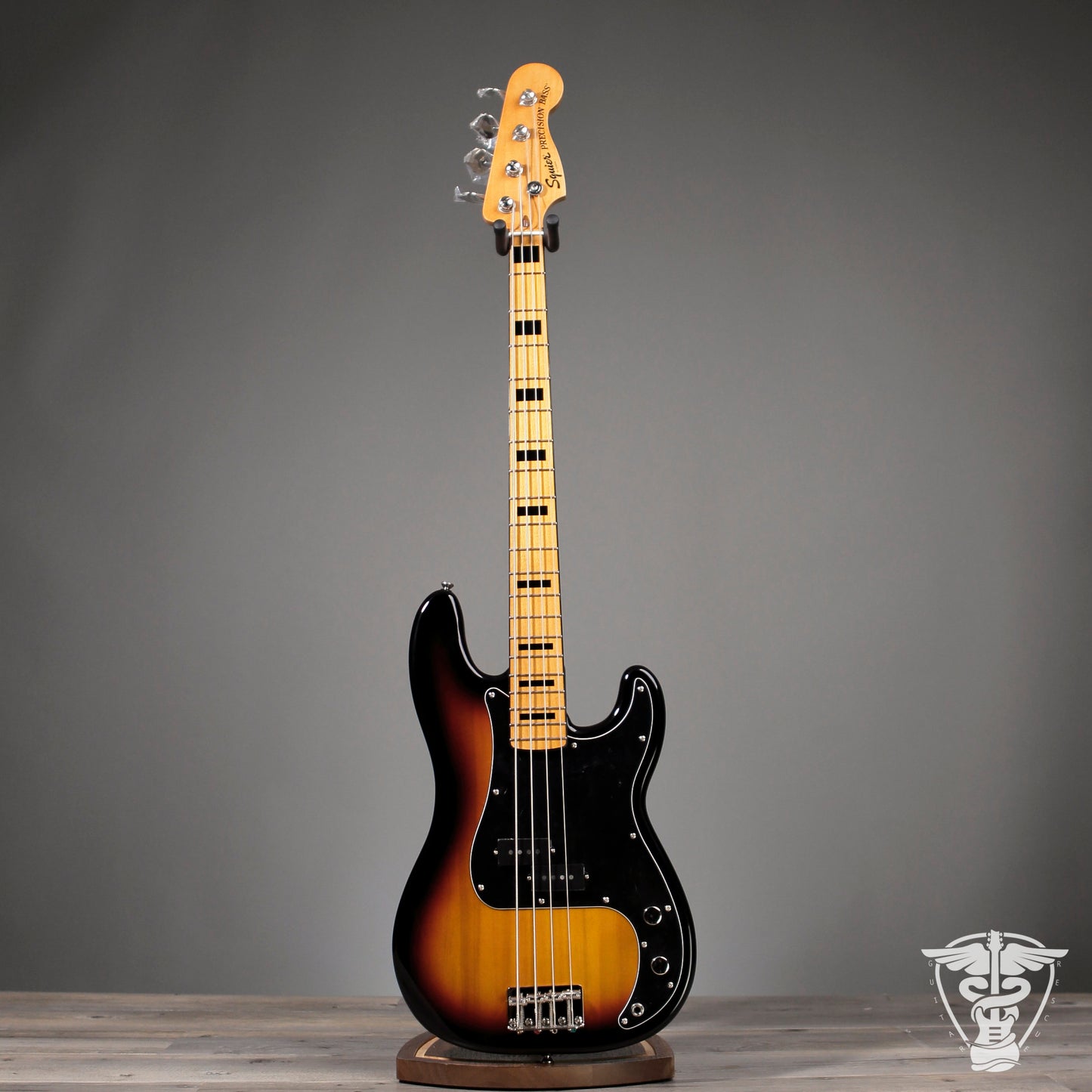 2026 Squier Classic Vibe 70s Precision Bass - 8.04 LBS