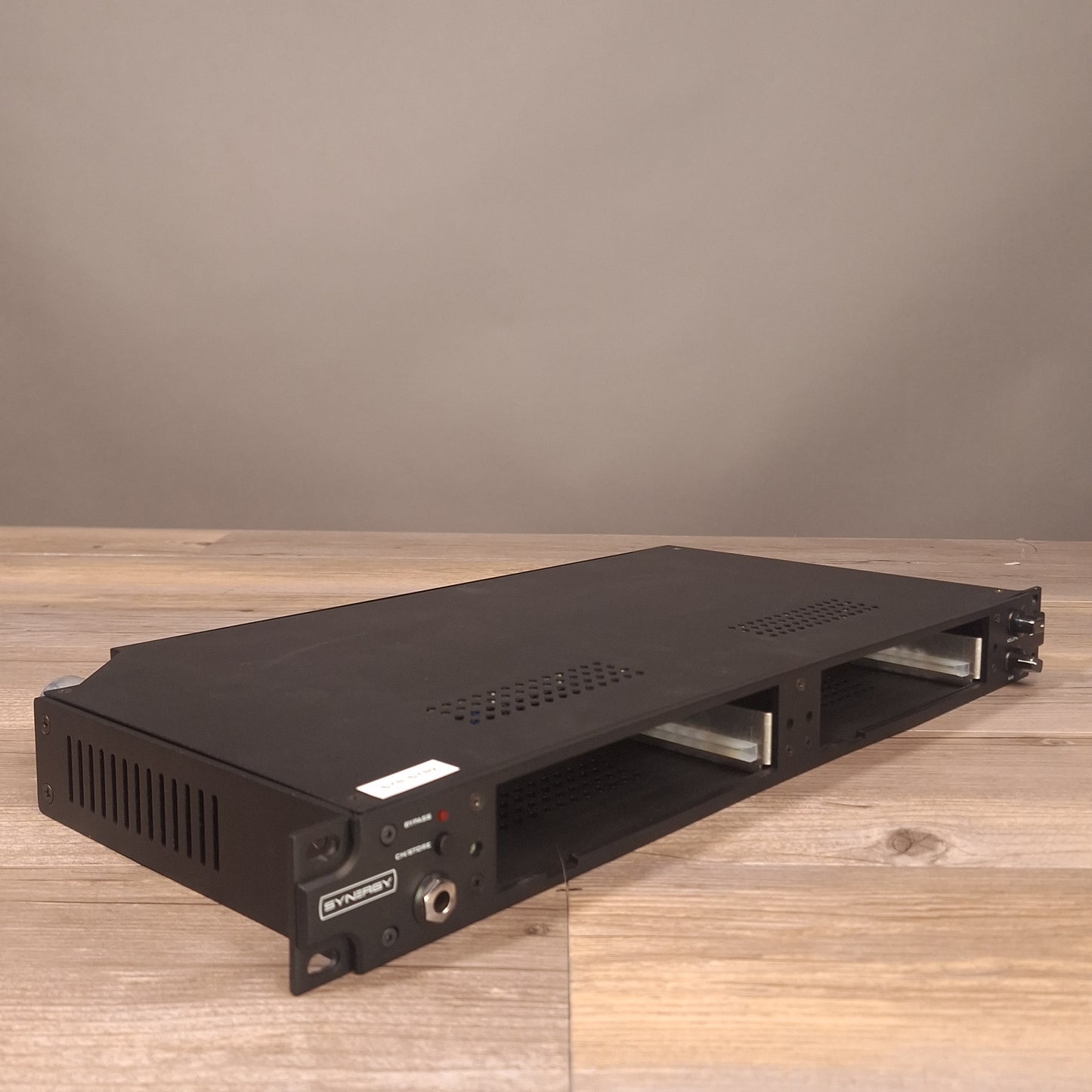 Synergy Rackmount SYN-2 (USED)