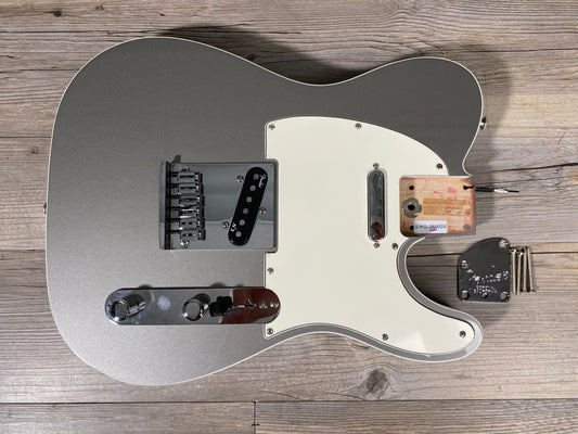 Fender Telecaster Deluxe Inca Silver Loaded Body