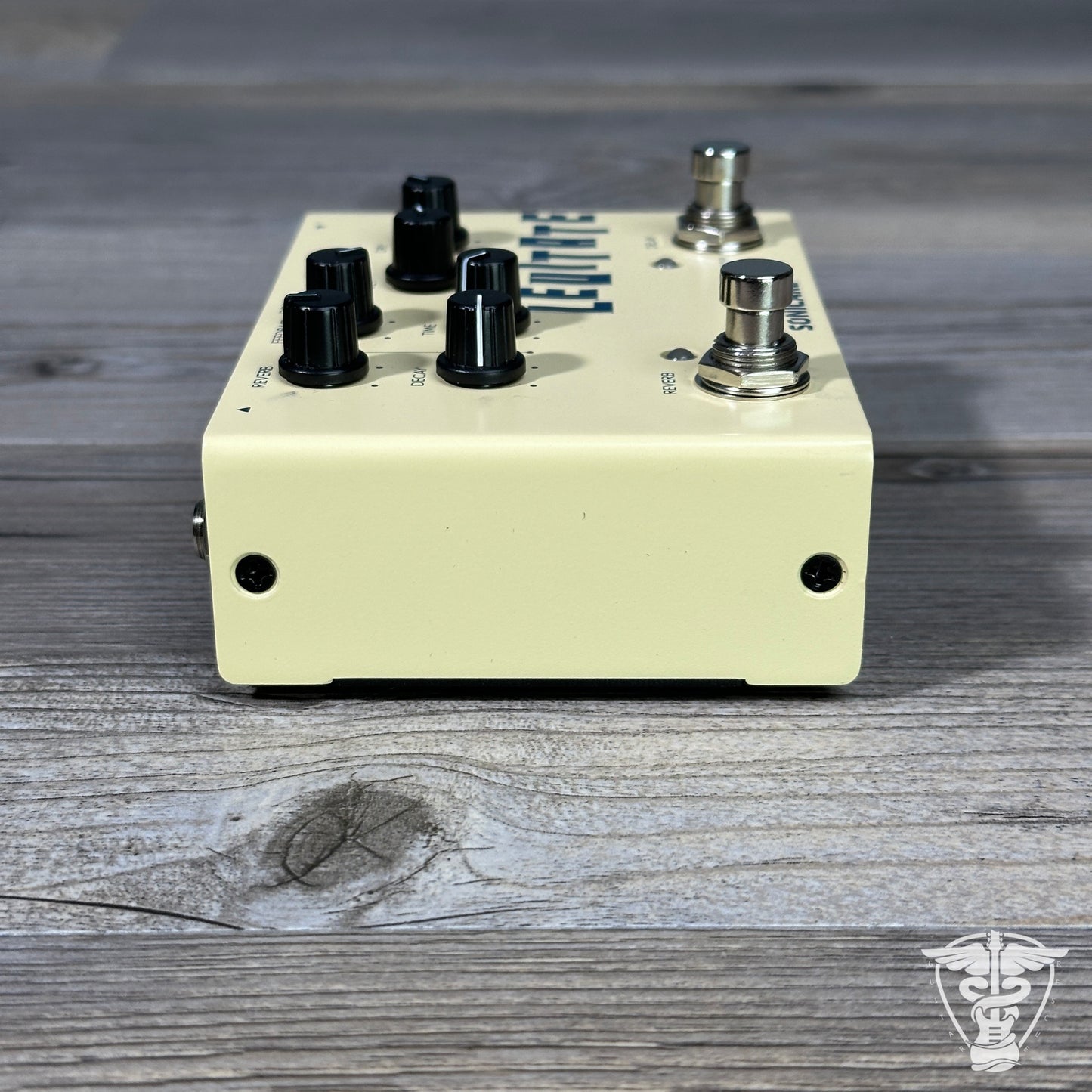 Sonicake Levitate (USED)