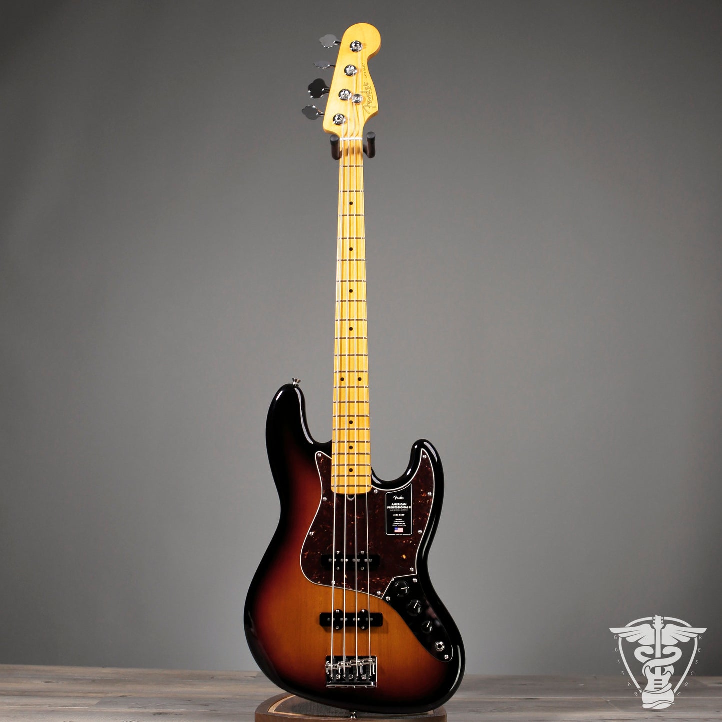 2025 Fender American Professional II Jazz Bass - 9.09 LBS