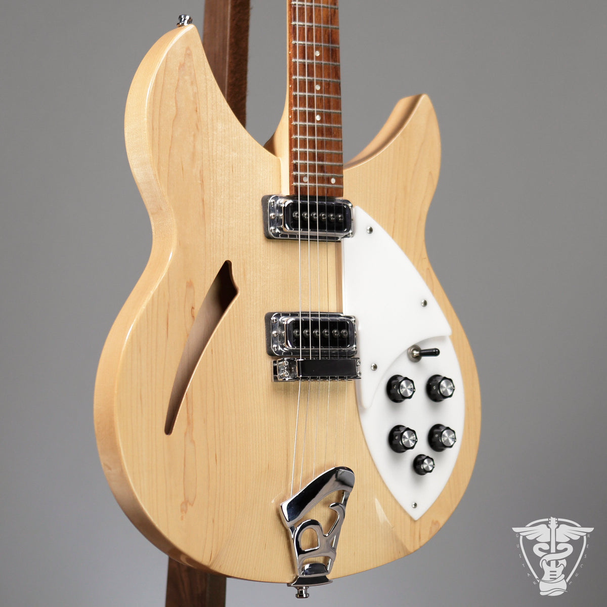 2008 Rickenbacker 330 - 8.04 LBS