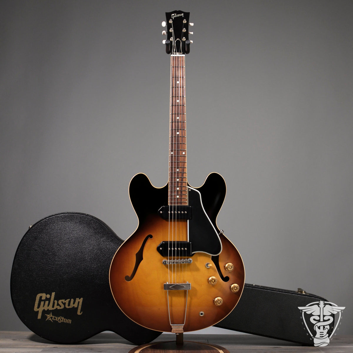 Gibson Custom Shop ES-330 - 6.14 LBS