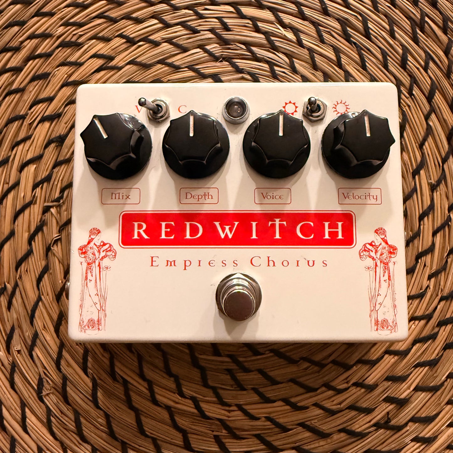 Red Witch Empress (USED)