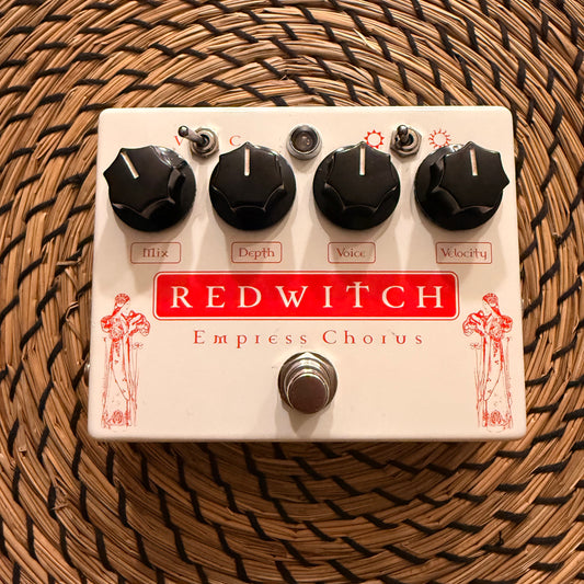 Red Witch Empress (USED)